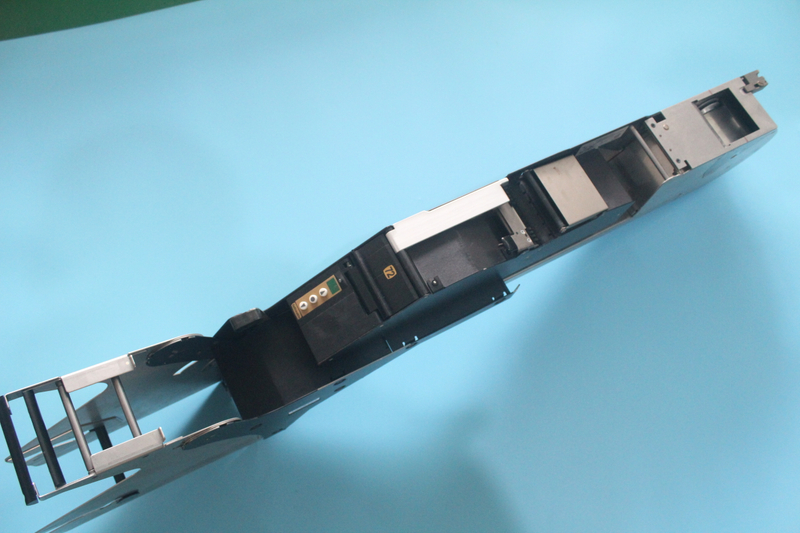 UNIVERSAL 72mm HP gold with spliceable tape SMT feeder -51458902